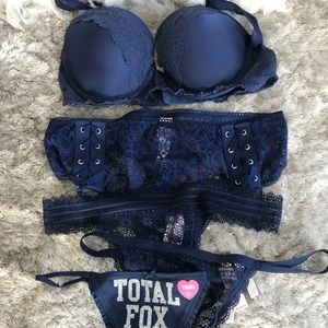 VS Bra Sets Pink Bra Set Forever 21 Bralettes